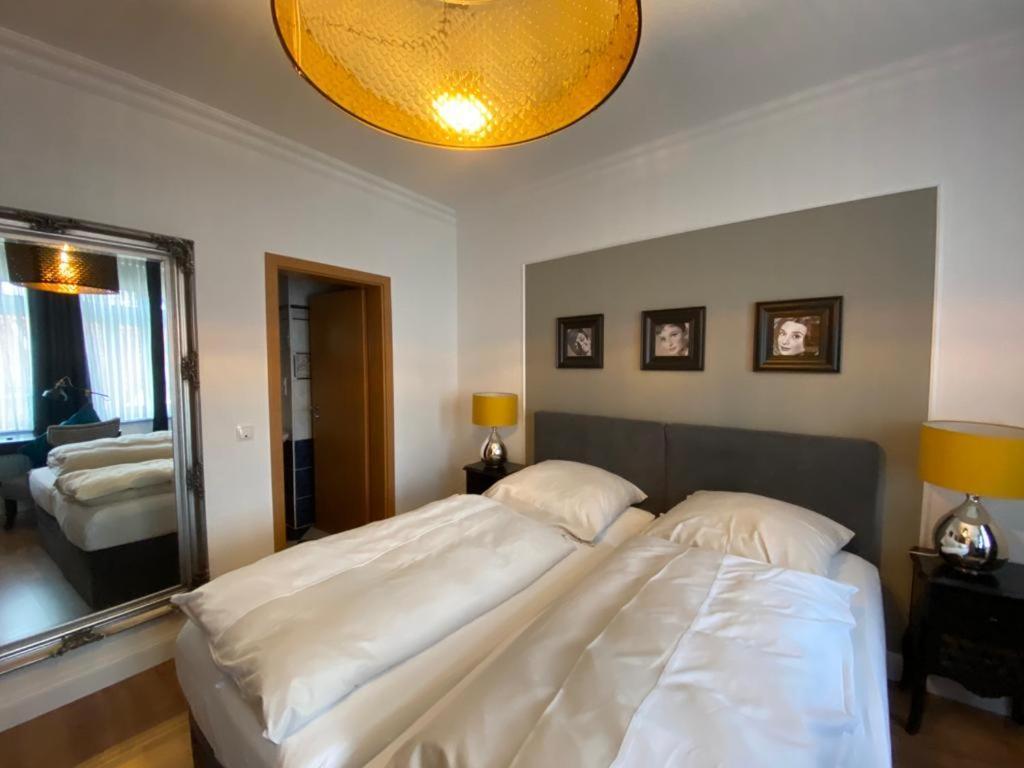 Hotel Hagspihl ควาเคนบรุค ภายนอก รูปภาพ