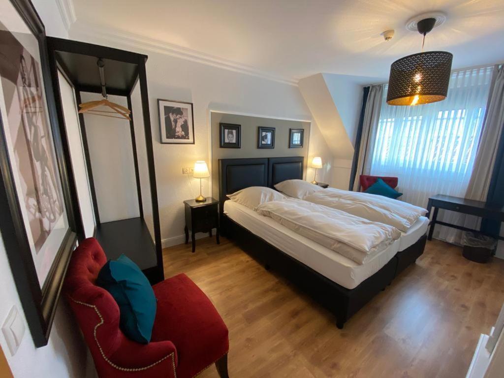 Hotel Hagspihl ควาเคนบรุค ภายนอก รูปภาพ