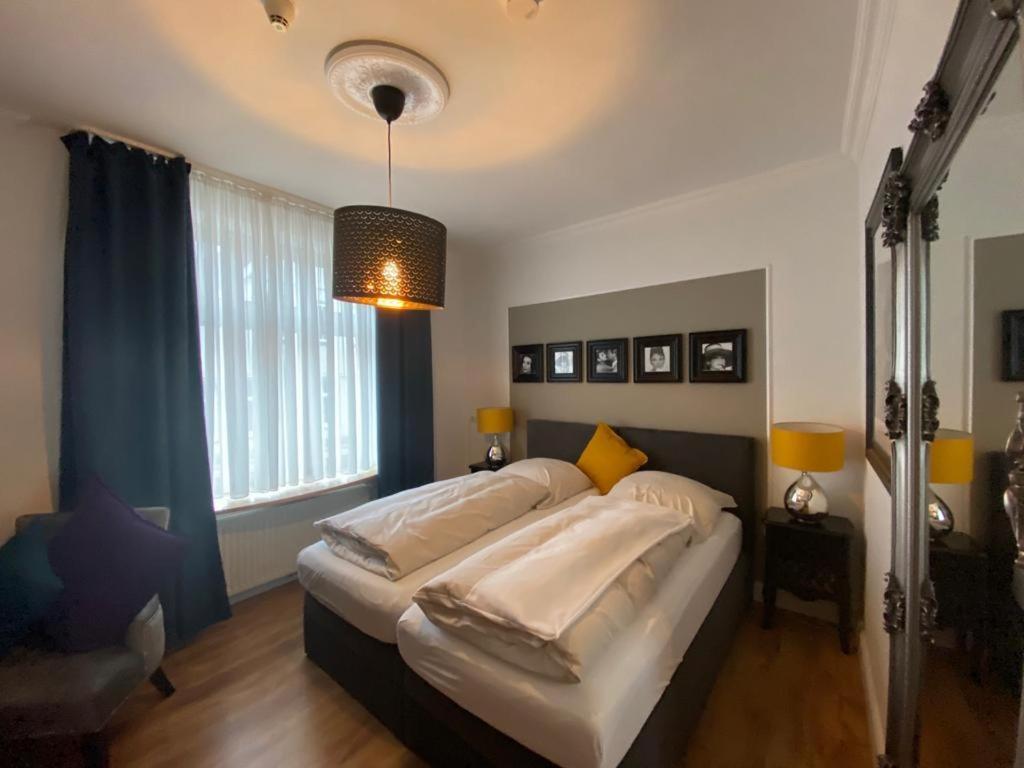 Hotel Hagspihl ควาเคนบรุค ภายนอก รูปภาพ